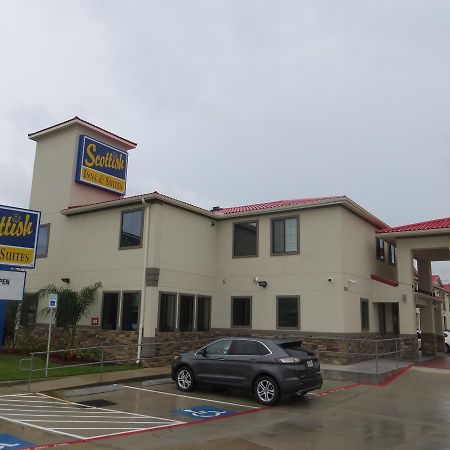 Scottish Inn And Suites Кейти Екстериор снимка